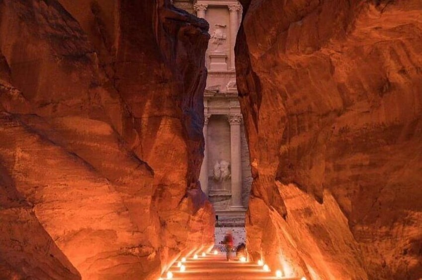 Private Half-Day Tour of Petra with Lunch