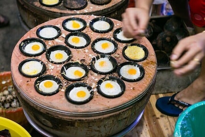 3 Hour Pedicab Night Tour Included Street Food With Your Local Guide