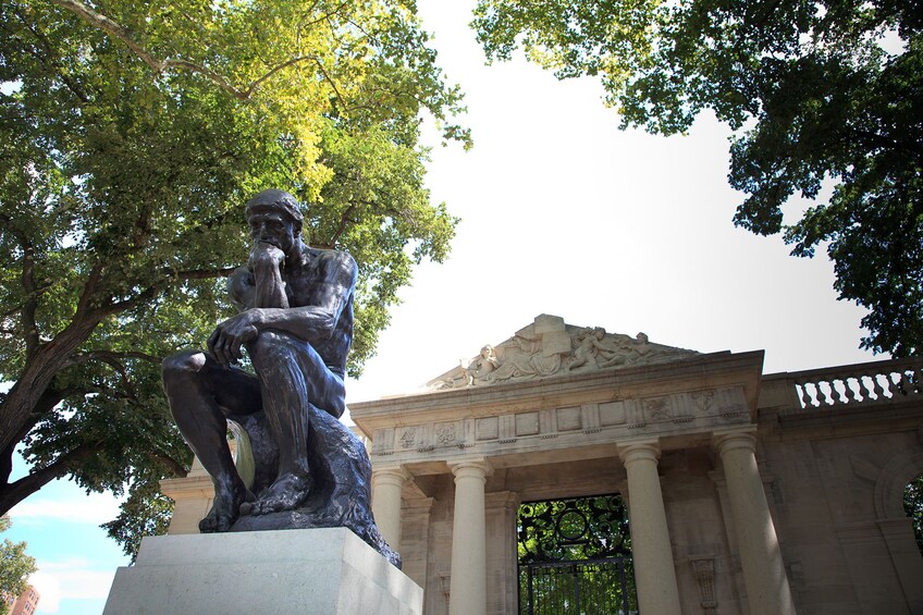 Sculpture outside the Rodin Museum