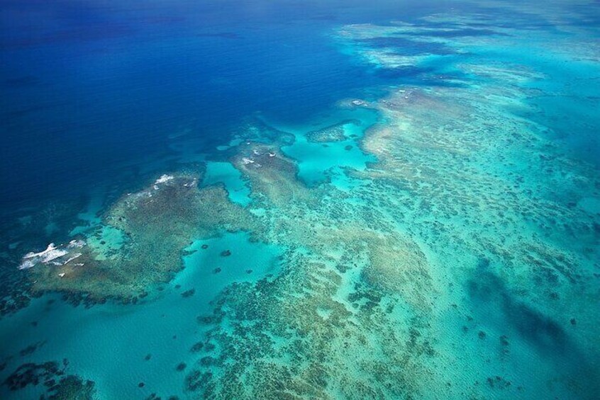 40 mins Reef Scenic Flight at Outer Reef in Odyssey