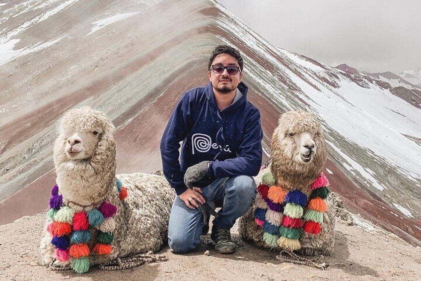 Full Day Small-Group Guided Tour to Rainbow Mountain from Cusco