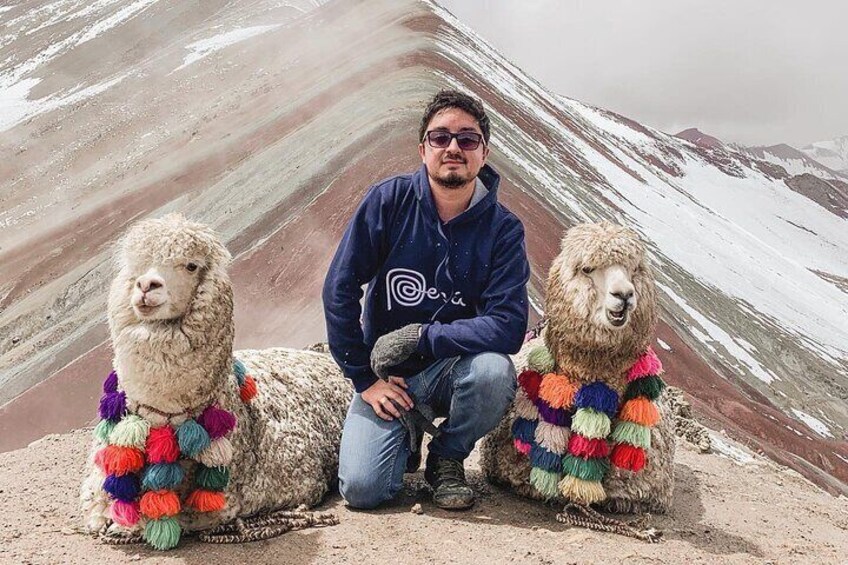 Full Day Small-Group Guided Tour to Rainbow Mountain from Cusco