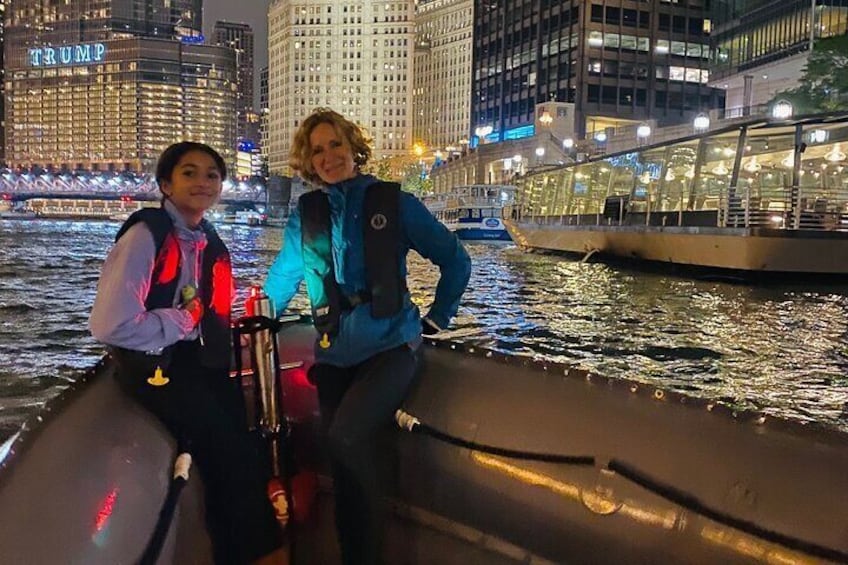 Small-Group Sightseeing Boat Tour in Chicago