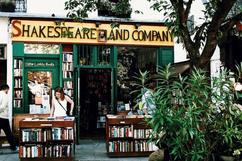 Shakespeare and Company in Paris