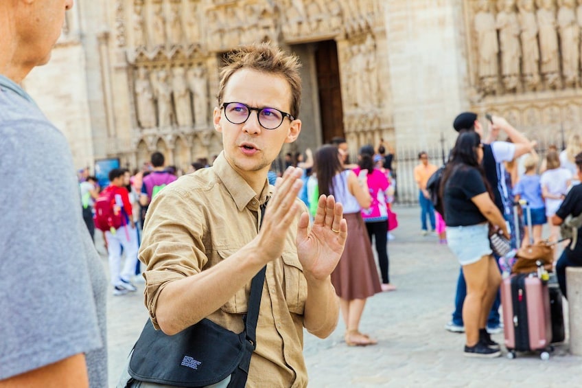 Latin Quarter in Paris PRIVATE with Expert Tour Guide