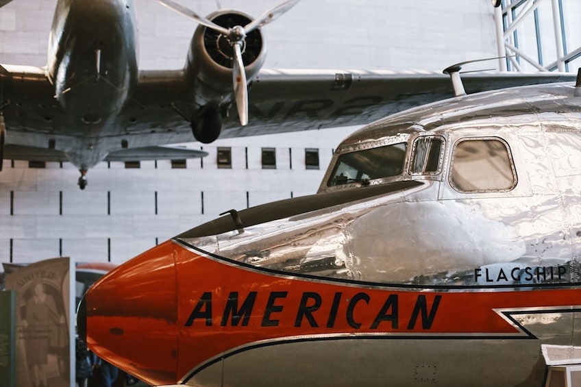 Air & Space & American History - PRIVATE Museum Combo Tour