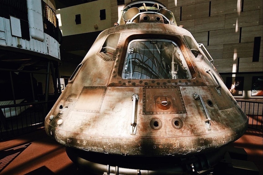 Landing capsule at the Smithsonian National Air & Space Museum in Washington DC
