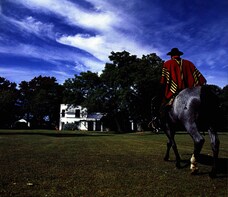Private Day tour to Estancia La Porteña