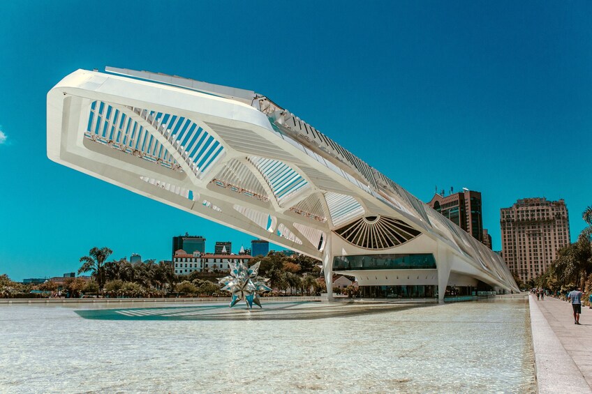 Museum of Tomorrow, Yup Star & Olympic Boulevard