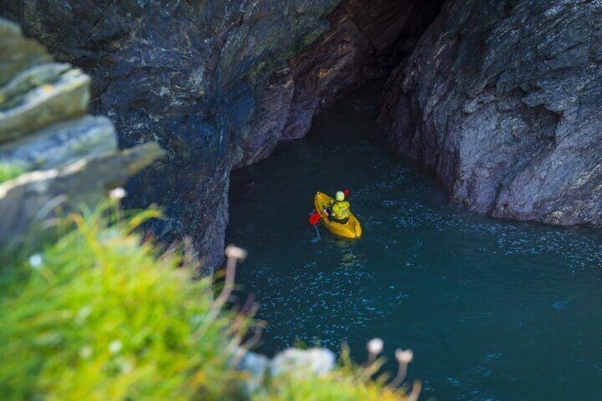 2-Hour Sea Kayak Lesson & Tour in Newquay