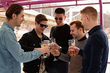 Crucero ilimitado con bebidas alcohólicas en el centro de Budapest