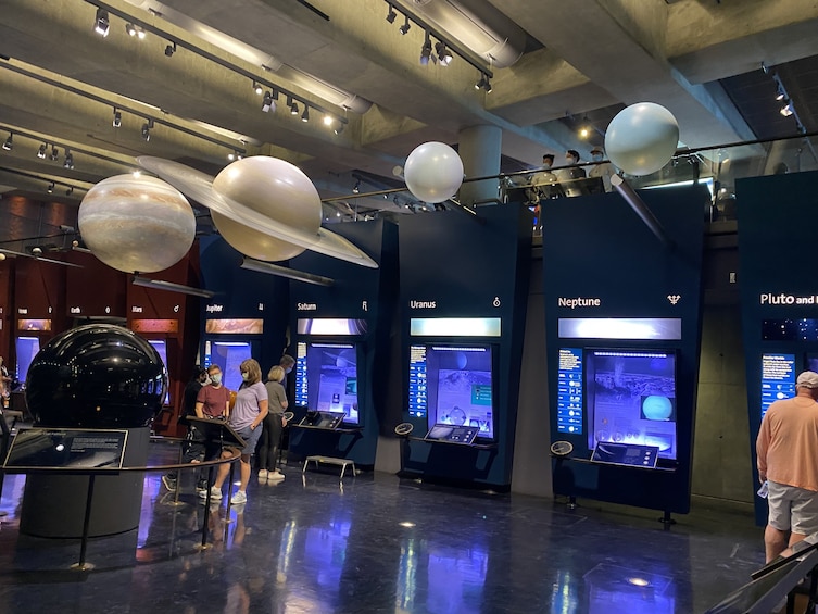 Griffith Observatory Guided Tour and Planetarium Ticket Option