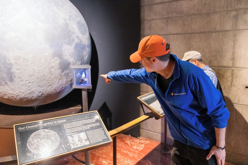 Griffith Observatory Guided Tour and Planetarium Ticket Option