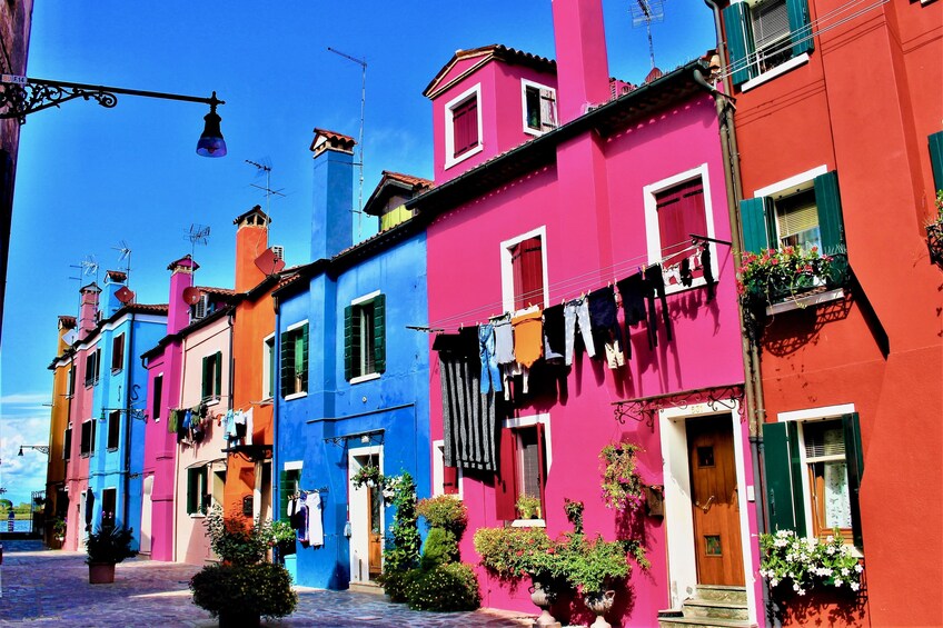 Three Islands of the Lagoon: Murano, Burano & Torcello Tour