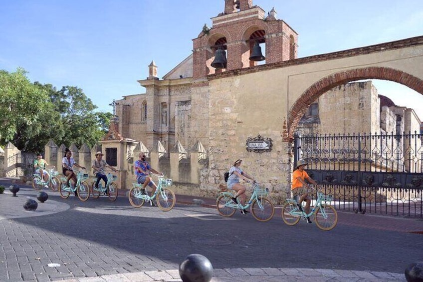 Colonial Zone Bike Rentals