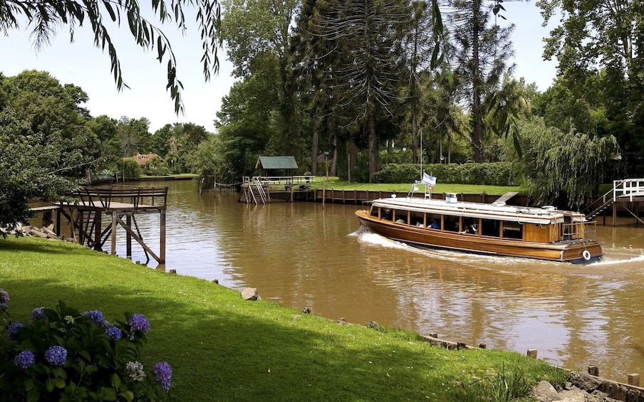 Shore Excursion: Small Group Tigre Delta Tour from BA