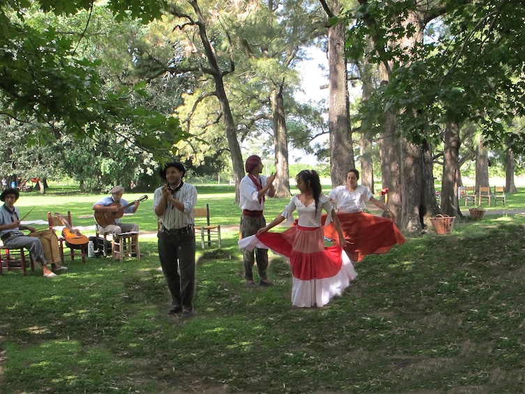 Visit the village San Antonio de Areco and the Estancia