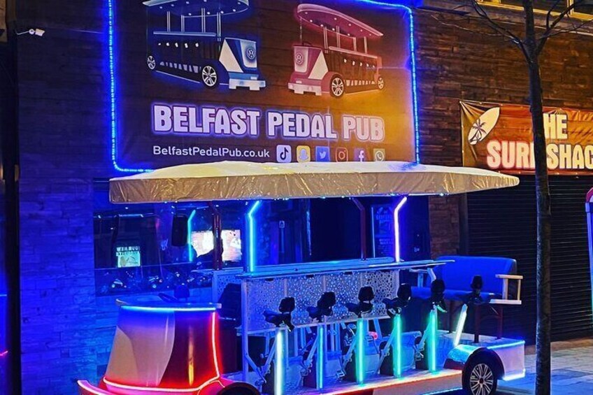 Luxury Pedal Pub Tour of Belfast City (Individual Seat)