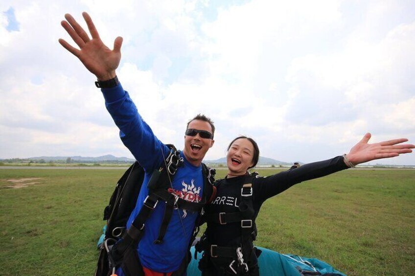 First Jump Tandem Skydive Pattaya Include Pickup Transfer