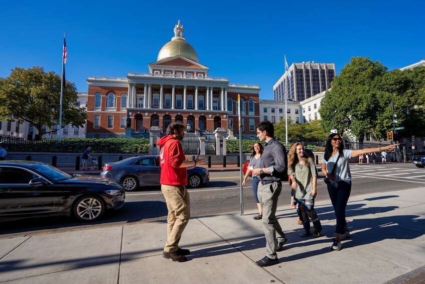Boston: From North End Food to Freedom Trail Small Group Tour