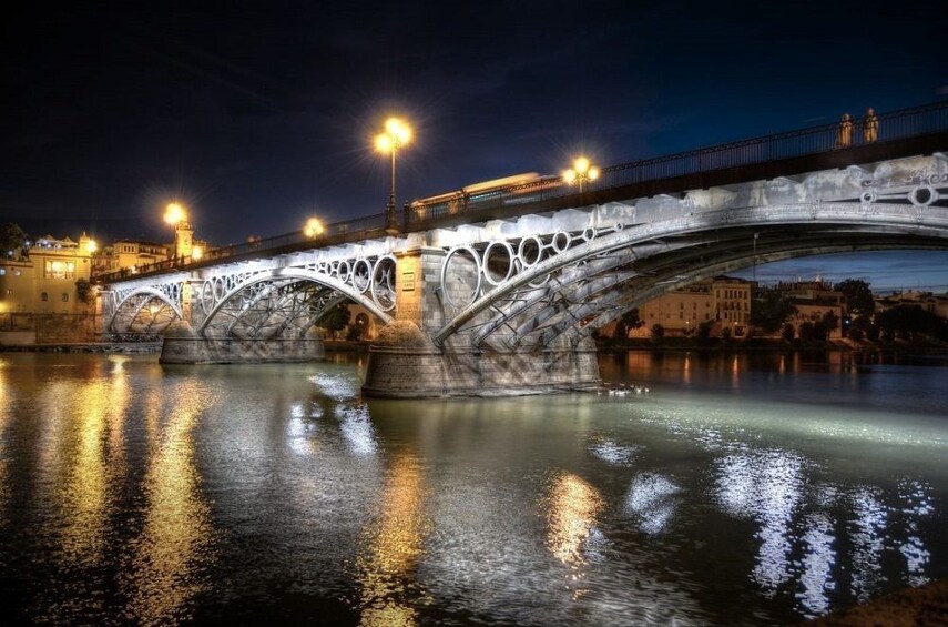 Legends of Triana Walking Tour in Spanish