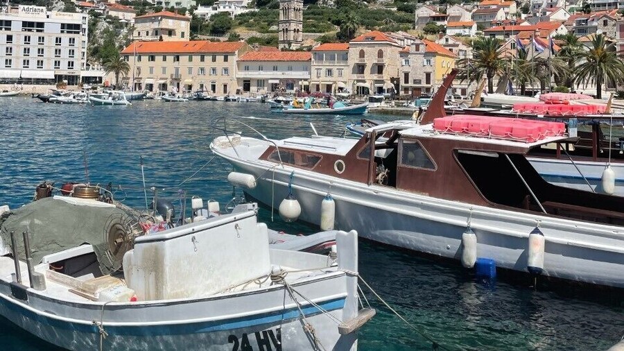 Hvar & 3 Islands full day boat cruise with lunch and drinks included