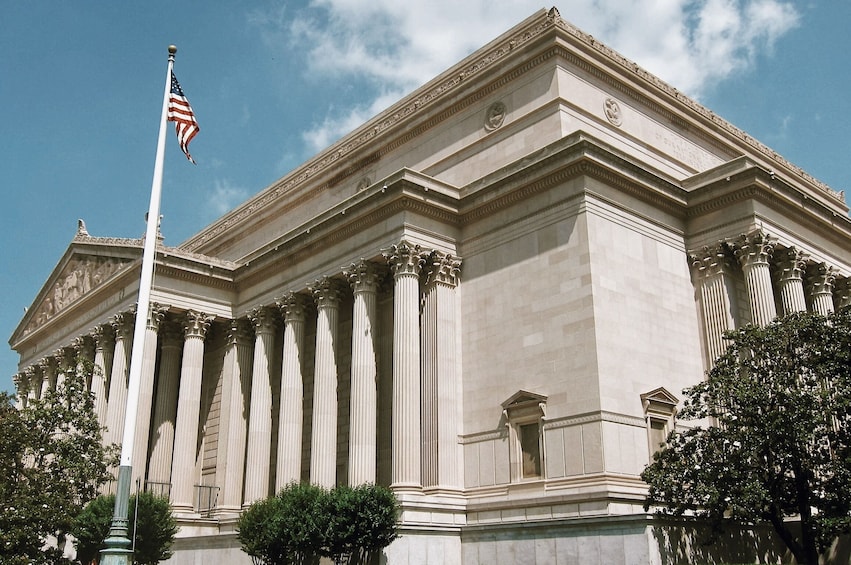 Combo Tour: National Archives + Museum of American History
