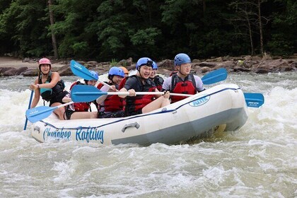 Full Ocoee River Whitewater Rafting Adventure Trip with Lunch