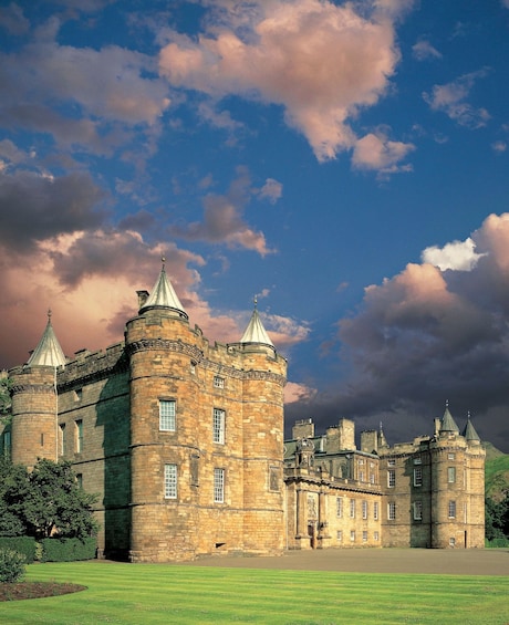 Royal Edinburgh Ticket- Hop-on,Hop-Off with Edinburgh Castle