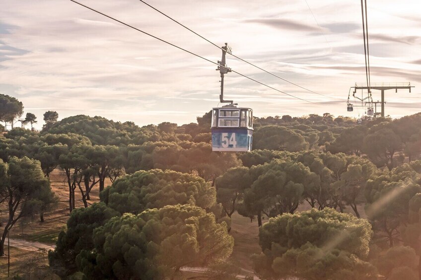 Madrid eBike City Tour: 360o Highlights & Parks 