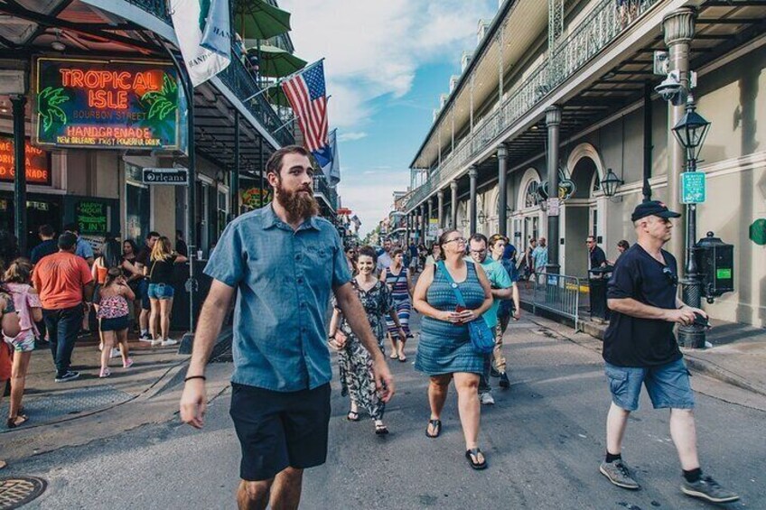 New Orleans French Quarter Food Adventure with 4 Food Stops and 6 Food