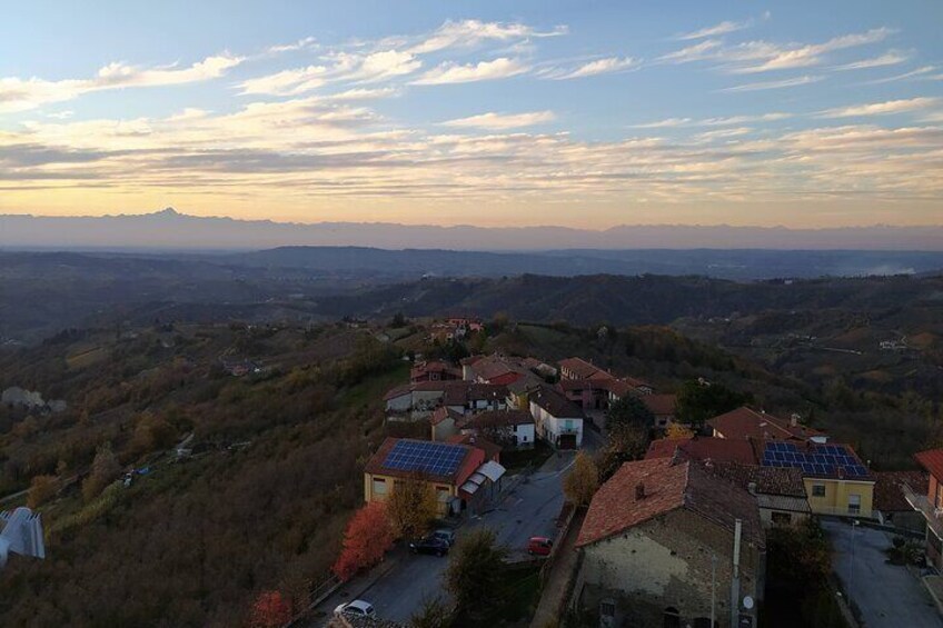 Panoramic Sightseeing Tour with Aperitif