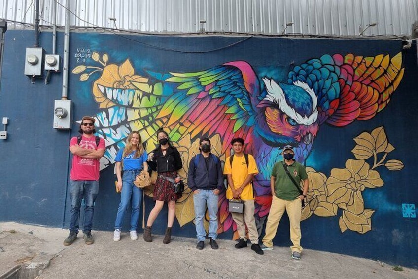 Graffiti Walking Tour in 4 Grados Norte Guatemala City 