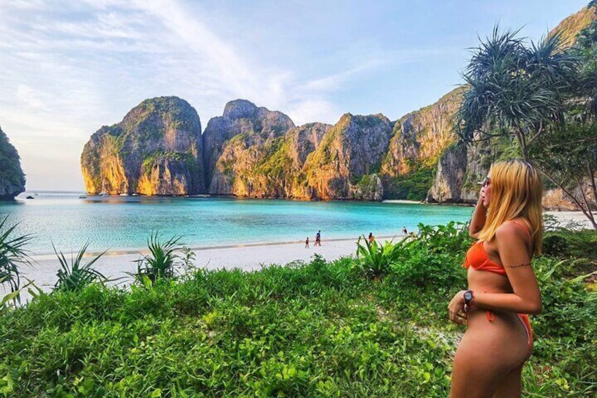 Deluxe Tour Before Sunset At Phi Phi Islands