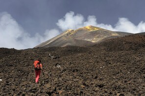 Mount Etna Half-Day Morning Hike from Taormina