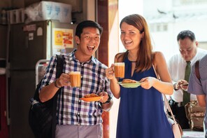 Private Singaporean Food Tour with 10 Tastings in Singapore