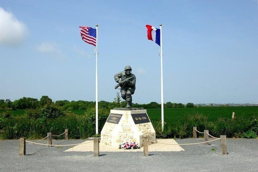 Full-Day American Battlefields and Sites of Normandy Tour from Bayeux