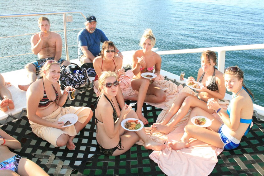 Marlin Del Rey Sunset Cruise from Tamarindo & Playas del Coco