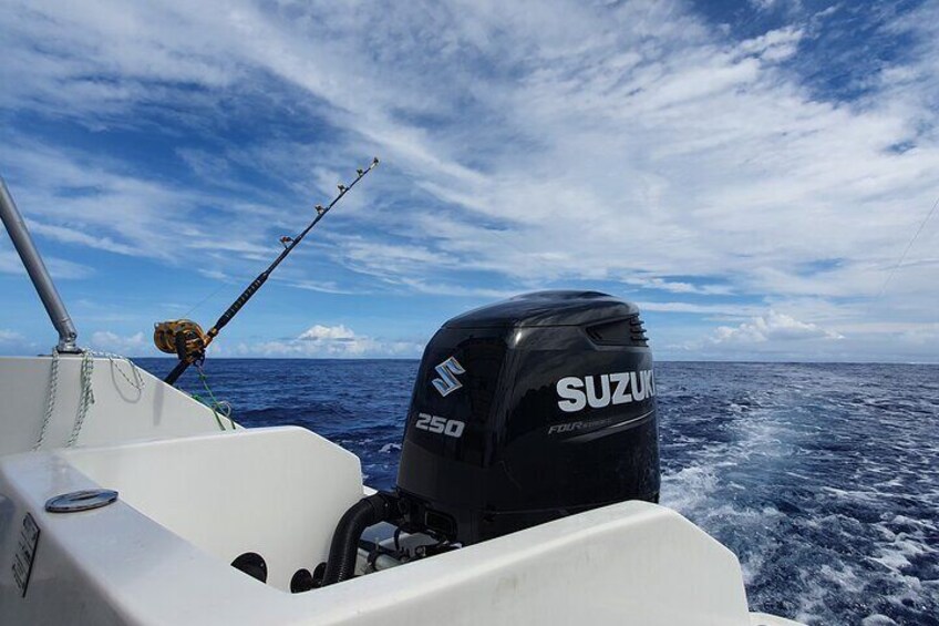 Fishing off the Moorea lagoon