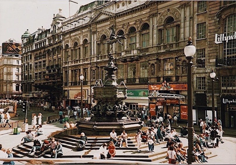 Soho District in London - PRIVATE TOUR with Expert Guide