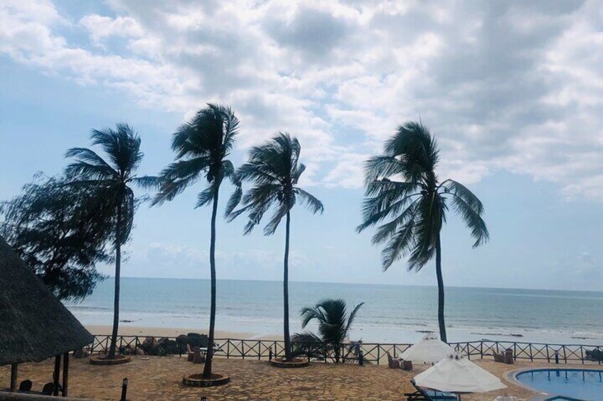 Dar Es Salaam City Tour (Full Day With Private Guide And Car)