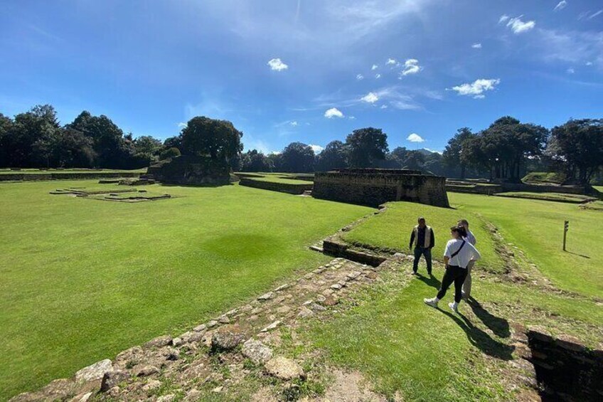 Iximche Ruins Tour from Antigua