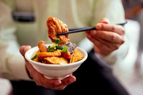 Private Taiwanese Food Tour with 10 Tastings in Taipei