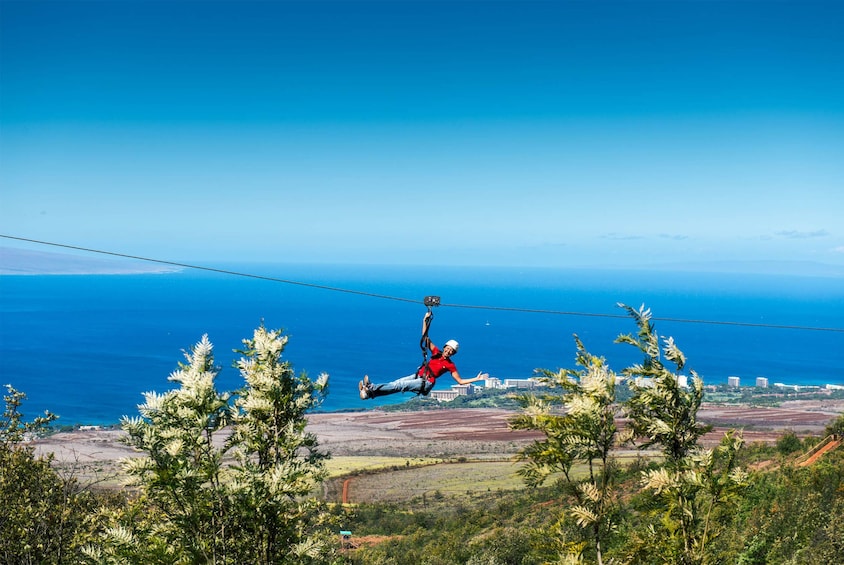 Zipliner in Maui