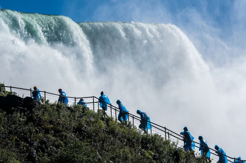 Niagara Falls(US) 2-Day Tour from Washington D.C.
