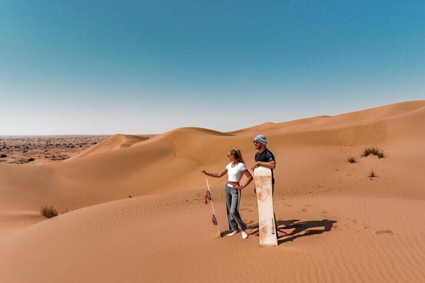 Sandboarding 