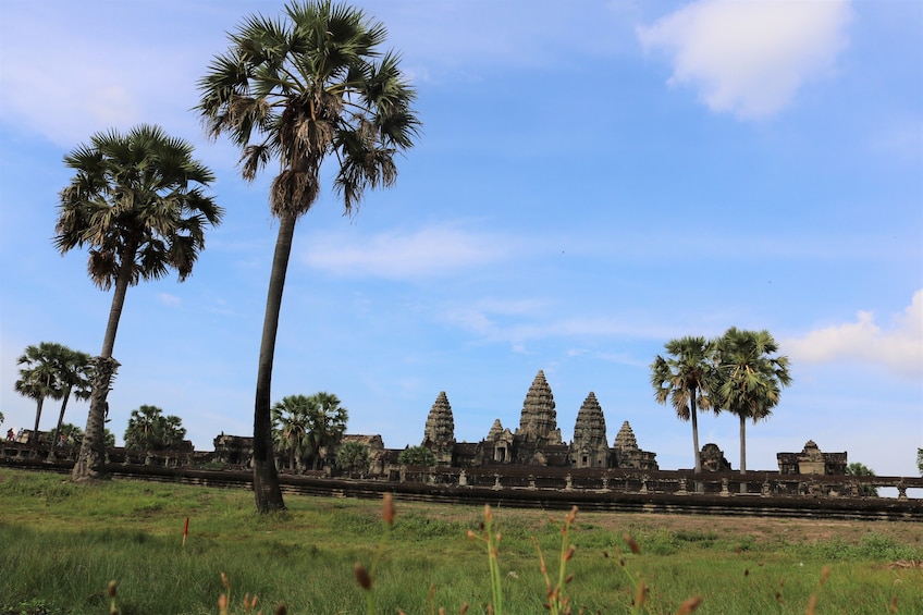 Show item 4 of 19. Best Temples in One Day with Sunset - Small Group Tour