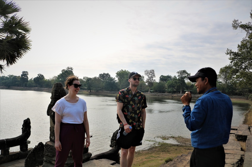 Show item 3 of 19. Best Temples in One Day with Sunset - Small Group Tour