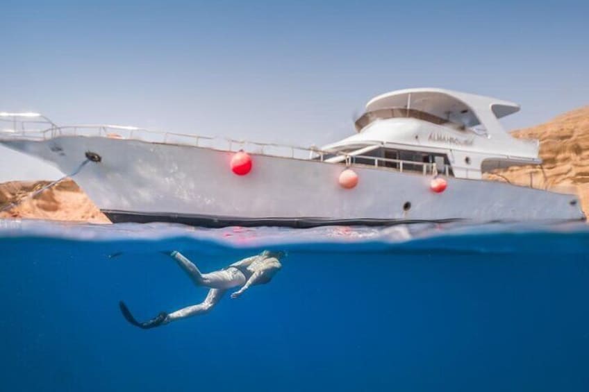 Mahrousa or Yasmina yacht