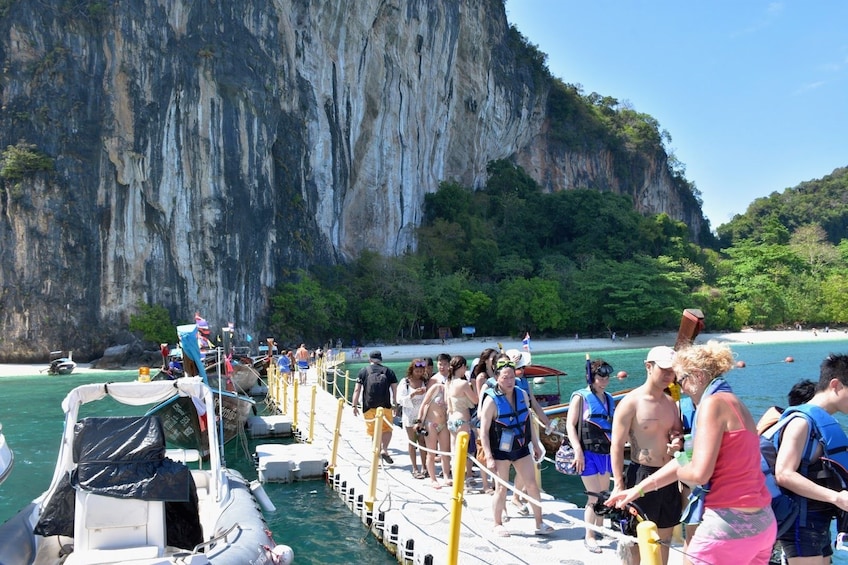Hong Island Speed Boat Tour by Sea Eagle